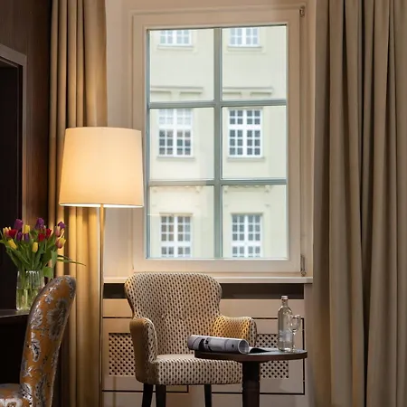 Altstadthotel Arch 4* Ratisbona