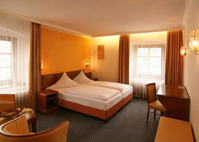 Altstadthotel Arch Otel