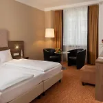 Altstadthotel Arch Hotel 4*