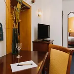 Altstadthotel Arch 酒店