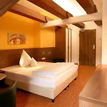 Altstadthotel Arch Отель Регенсбург