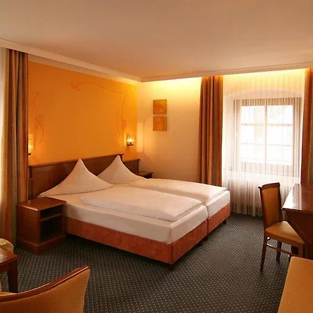 Altstadthotel Arch - Im Herzen Der Altstadt Hotel
