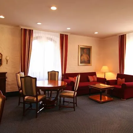 Hotel Altstadthotel Arch - Im Herzen Der Altstadt