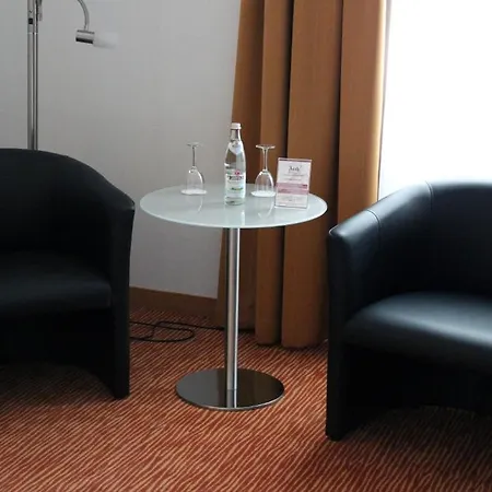Hotel Altstadthotel Arch - Im Herzen Der Altstadt