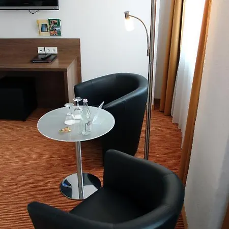 Altstadthotel Arch 4*