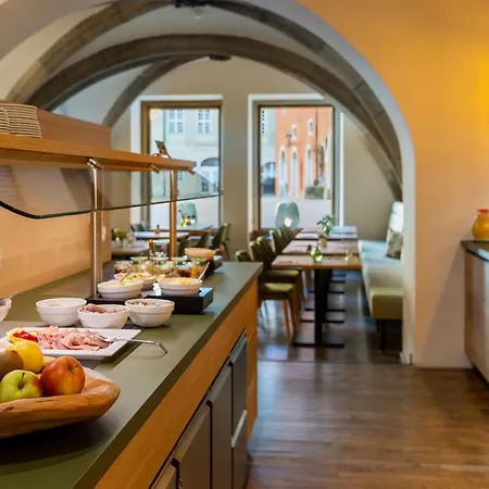 Hotel Altstadthotel Arch - Im Herzen Der Altstadt