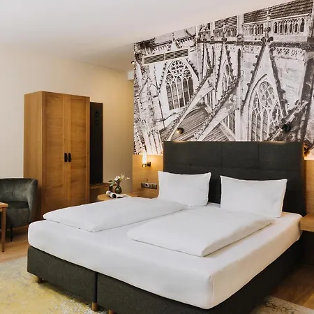 Altstadthotel Arch - Im Herzen Der Altstadt Hotel