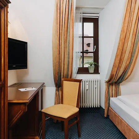 Altstadthotel Arch - Im Herzen Der Altstadt 4* Regensburg