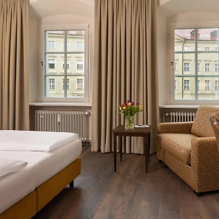 Altstadthotel Arch - Im Herzen Der Altstadt Hotel 4*