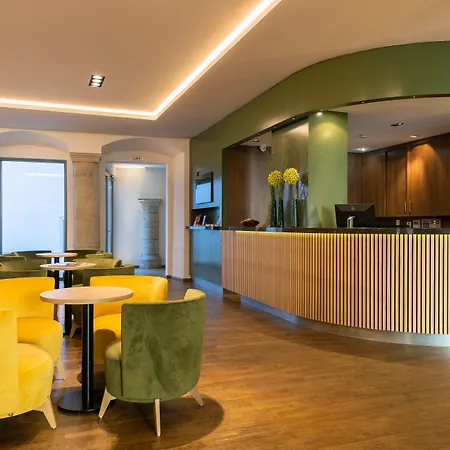 Altstadthotel Arch Hotel