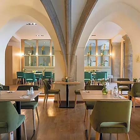 Altstadthotel Arch 4*