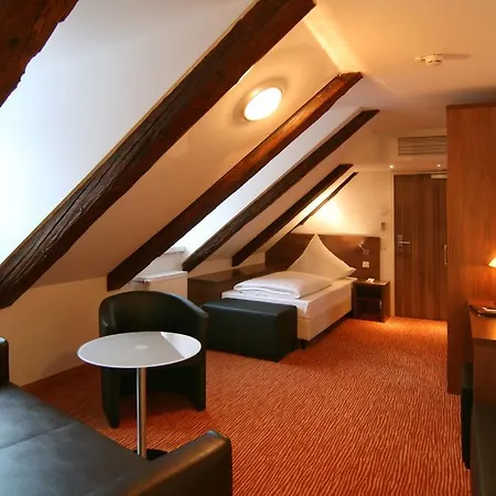 Hotel Altstadthotel Arch - Im Herzen Der Altstadt