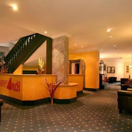 Hotel Altstadthotel Arch - Im Herzen Der Altstadt 4*