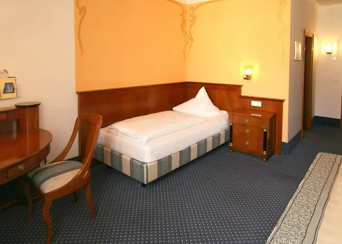 Altstadthotel Arch Hotel 4*
