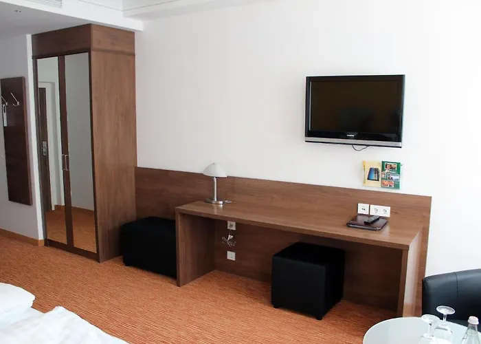 Altstadthotel Arch Hotel