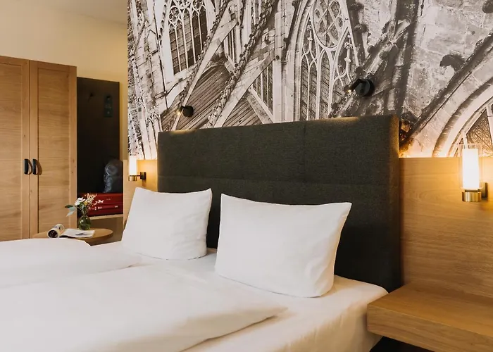 Altstadthotel Arch Hotel 4*