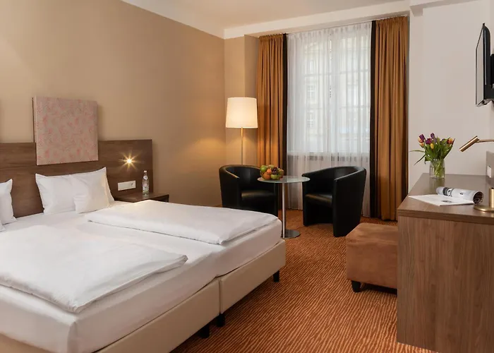 Altstadthotel Arch Hotel 4*